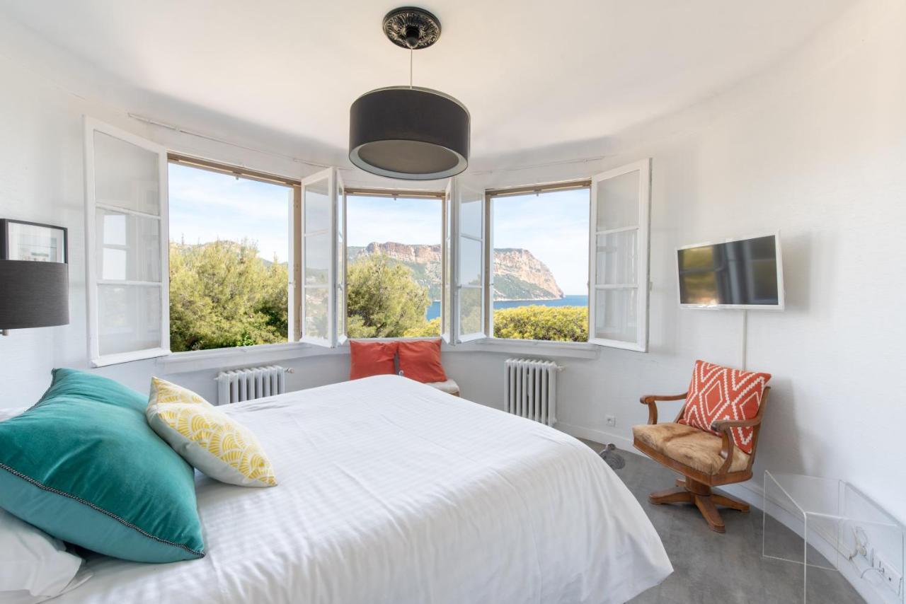 Chambres D'Hotes Astoria Villa Кассі Екстер'єр фото